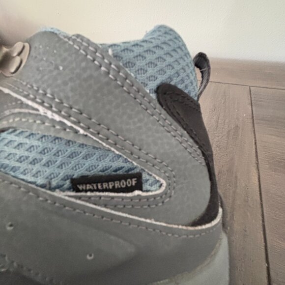 Merrell Moab 3 Mid Waterproof Kids Hiking Boot - Picture 5 of 8